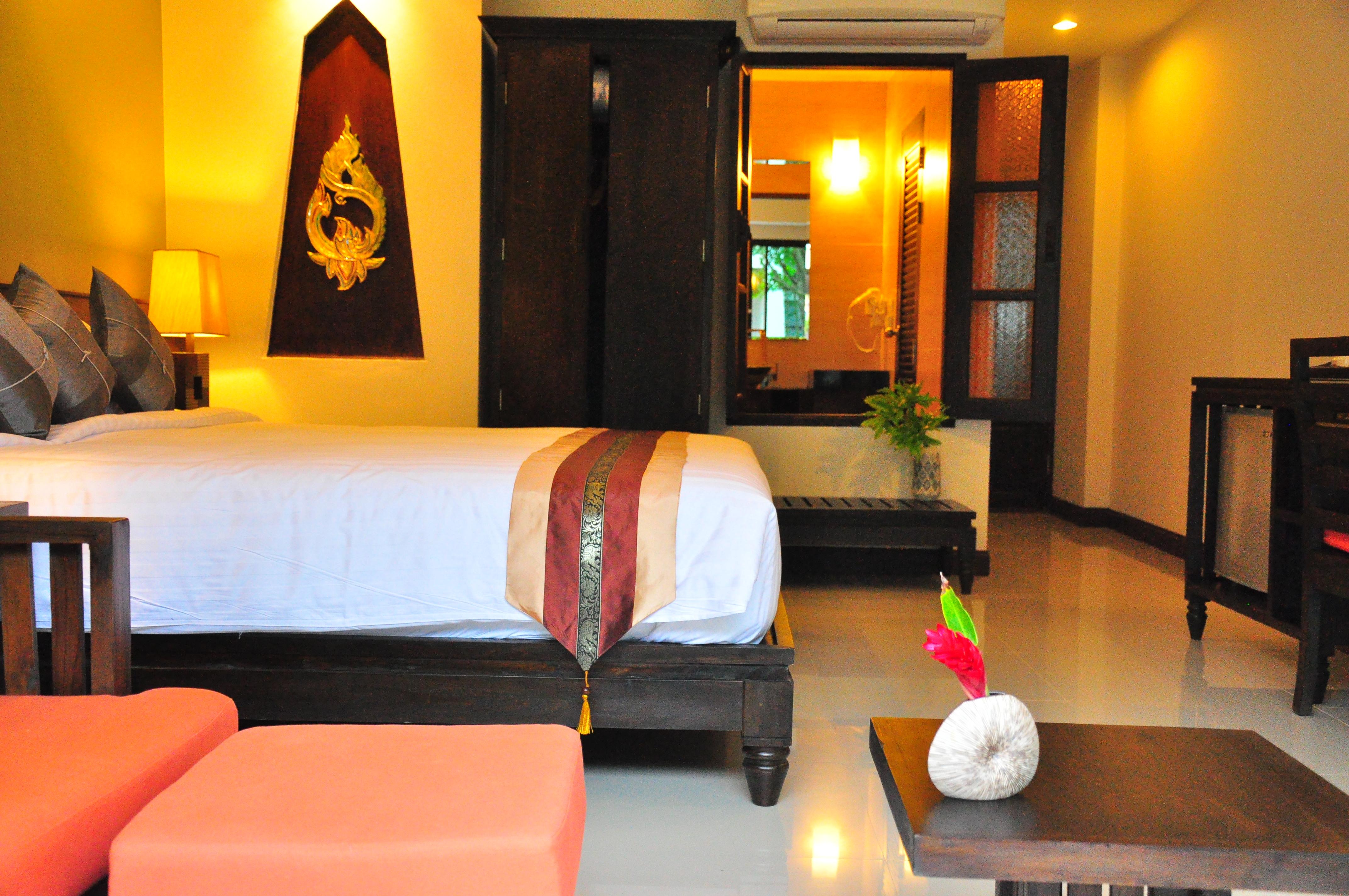 Navatara Phuket Resort Rawai Екстер'єр фото