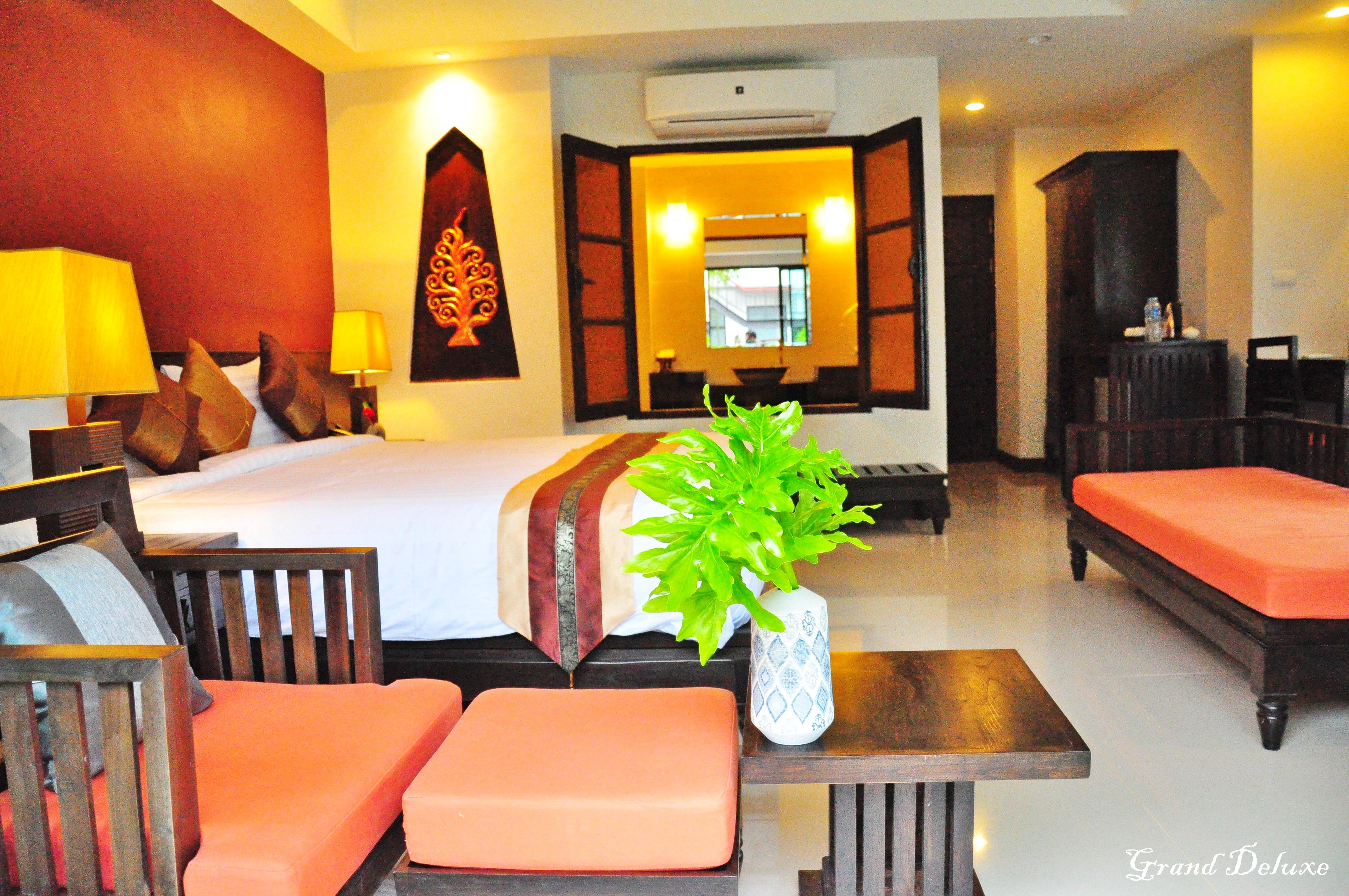 Navatara Phuket Resort Rawai Екстер'єр фото