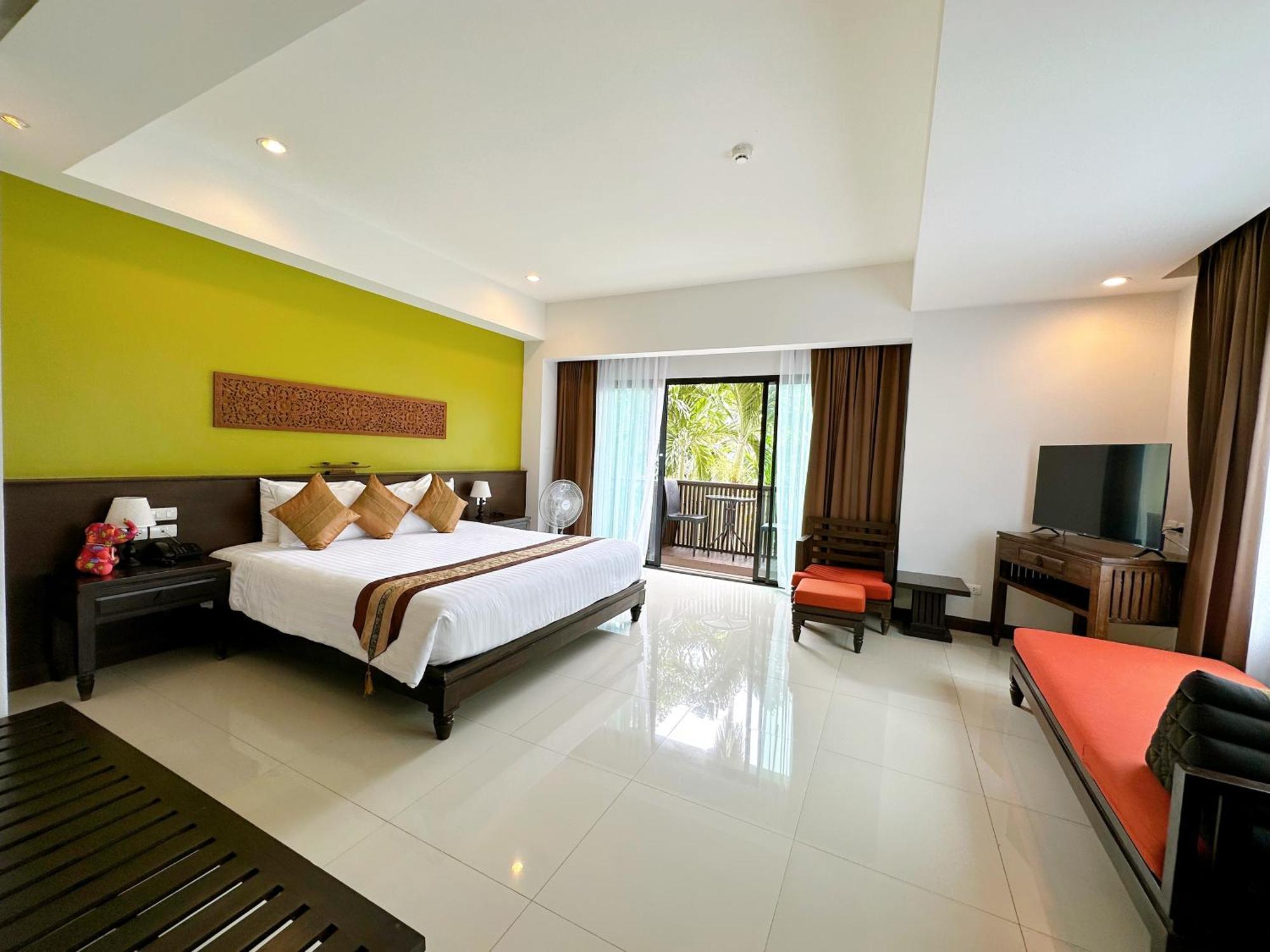 Navatara Phuket Resort Rawai Екстер'єр фото