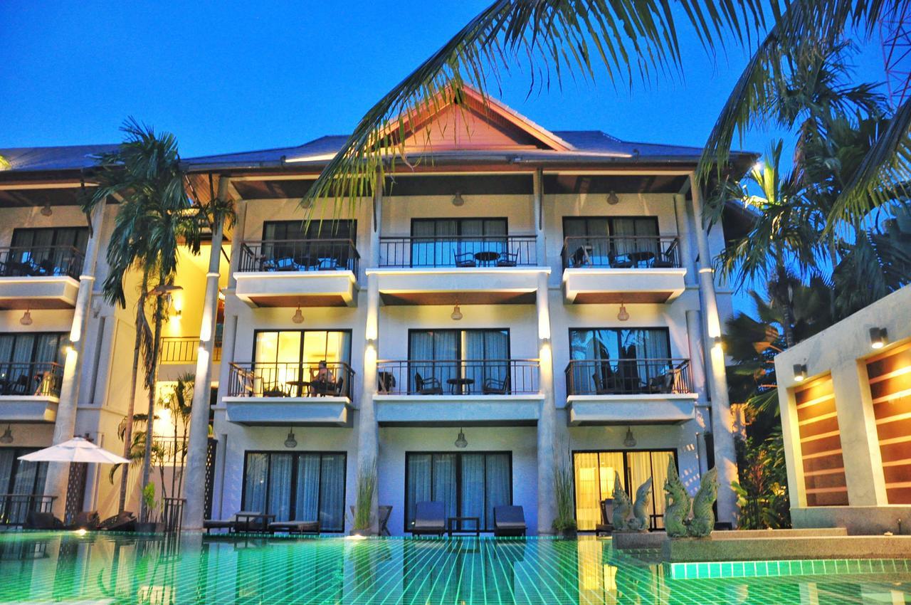 Navatara Phuket Resort Rawai Екстер'єр фото