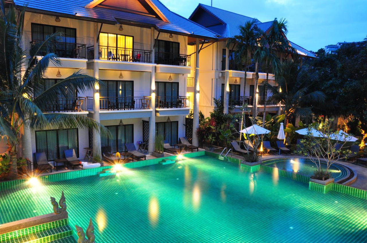 Navatara Phuket Resort Rawai Екстер'єр фото