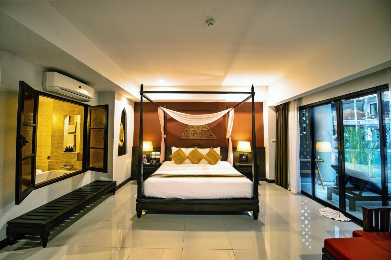 Navatara Phuket Resort Rawai Екстер'єр фото